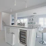 Compass; Luxury Experience In Natural Bay.