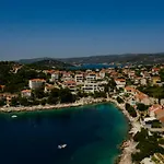 Villa Compass; Luxury Experience In Natural Bay. *