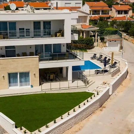 Villa Compass; Luxury Experience In Natural Bay. Ražanj