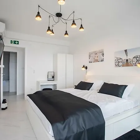 Compass; Luxury Experience In Natural Bay. Villa *
