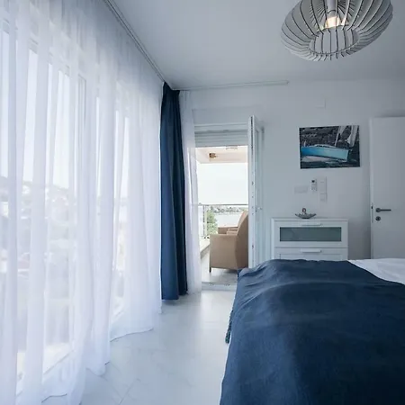 Compass; Luxury Experience In Natural Bay. *